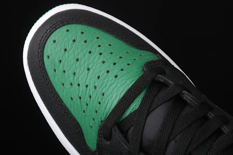All categories Air Jordan Jordan series basketball shoes Air Jordan 1 High Air Jordan 1 "Pine Green" AJ1 Joe 1 retro black and green 555088-030